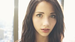Woman faces green eyes brunettes emily rudd