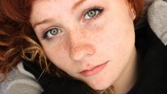 Woman faces green eyes freckles models TEENS
