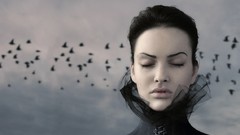 Woman faces kassandra