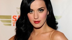 Woman faces katy perry black hair