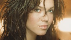 Woman faces mandy moore brunettes