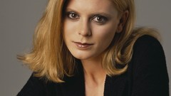 Woman faces Mark redheads