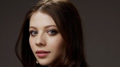 Woman faces michelle trachtenberg