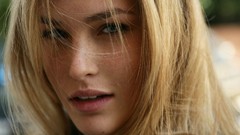 Woman faces models bar refaeli