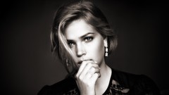 Woman faces monochrome earrings blondes models selective 