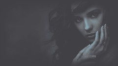 Woman faces monochrome Simple Background