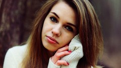 Woman faces outdoors brunettes