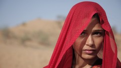 Woman faces scarfs brunettes freida pinto