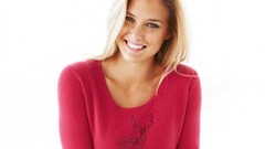 Woman faces smiling blue eyes brunettes models bar refaeli