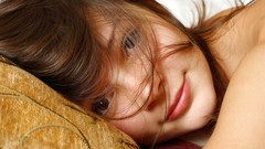 Woman faces smiling brunettes