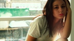 Woman faces t-shirts brunettes Laura Baduria