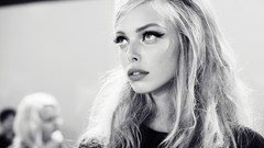 Woman fashion blondes Noire