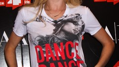 Woman fashion brunettes models photo shoot doutzen kroes 