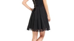 Woman fashion brunettes models photo shoot Roos van Montfort