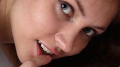 Woman Femjoy magazine Kira