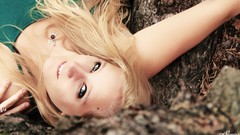 Woman fields blondes models lying down