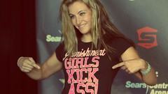 Woman fighters blondes smiling Athletes mma ufc strikeforce 