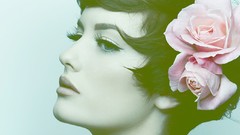 Woman flower in hair