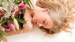 Woman Flowers pink models