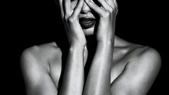 Woman freida pinto grayscale