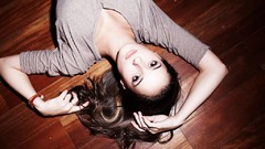 Woman Friends blondes skirts brunettes heather teen