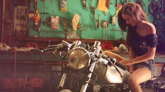 Woman Garages Yamaha brunettes motorbikes