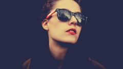 Woman glasses sunglasses brunettes red lipstick ray ban 