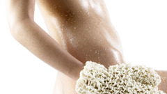 Woman gloves bathing wet