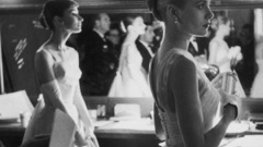 Woman gloves dress Audrey