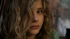 Woman grace faces Actress brunettes chloe moretz teen