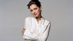 Woman gray background Celebrity Actress brunettes anne hathaway