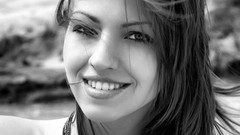 Woman grayscale Eufrat