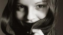 Woman grayscale monochrome Eve