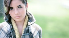 Woman green eyes brunettes