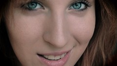 Woman green eyes redheads