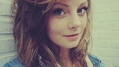 Woman green eyes redheads