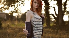Woman green eyes redheads pale skin Lass-model Julie Kennedy