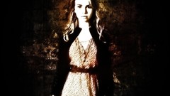 Woman grunge britt robertson