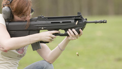 Woman Guns girls with