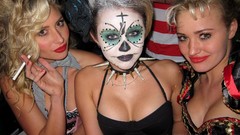 Woman Halloween Celebrity Actress blondes miley cyrus singers 
