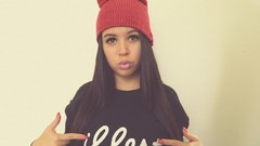 Woman hats brunettes