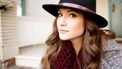 Woman hats brunettes models