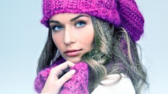 Woman hats scarfs models