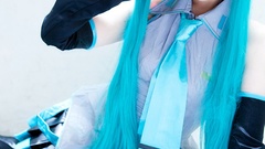 Woman hatsune miku vocaloid cosplay Miiko