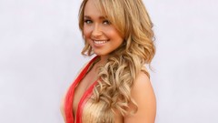 Woman hayden panettiere blondes