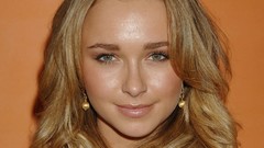 Woman hayden panettiere faces