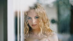 Woman Heather Graham