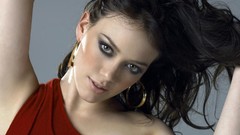 Woman Hilary Duff Actress earrings