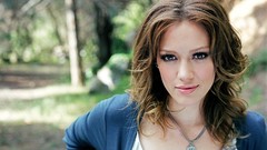 Woman Hilary Duff models