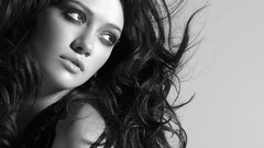 Woman Hilary Duff monochrome
